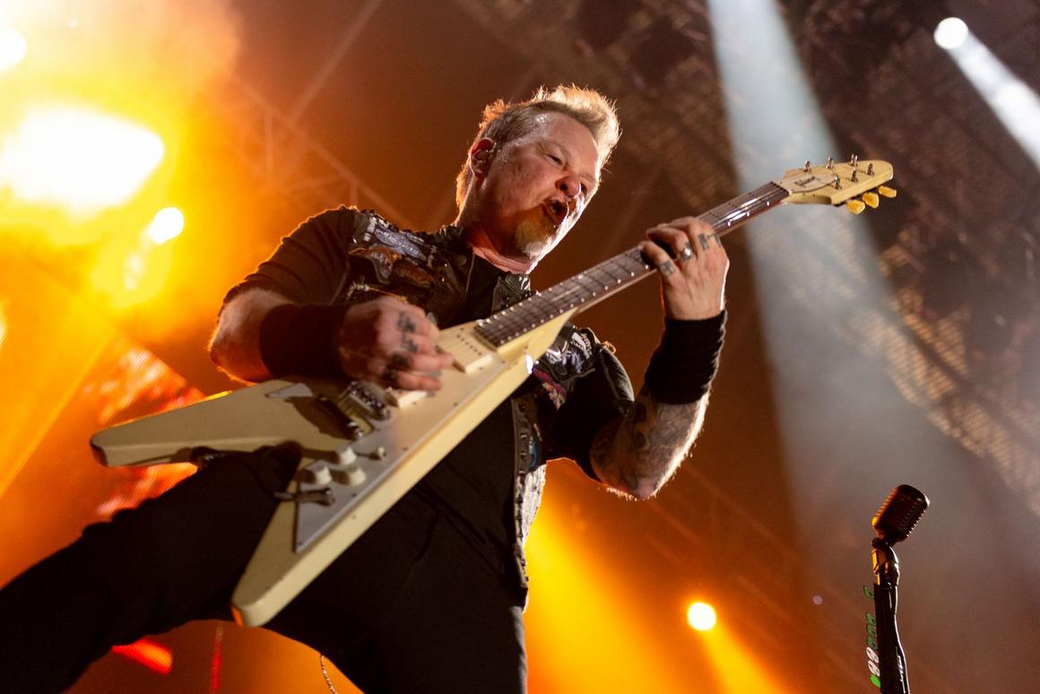 Photo gallery from the gig in Bogot&aacute;, Colombia shot on November 1, 2016